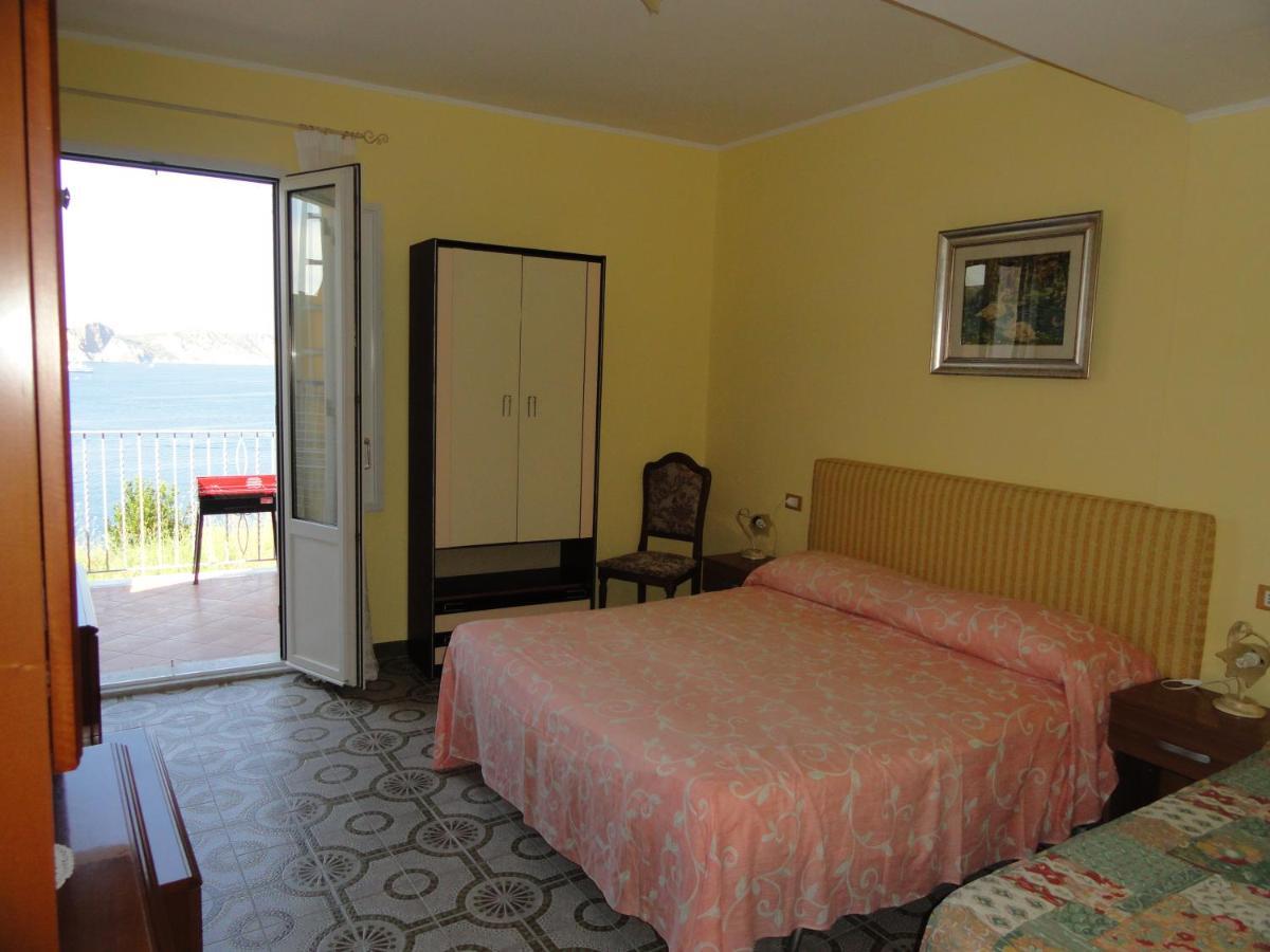 Apartamento Casa Santella Ponza Exterior foto